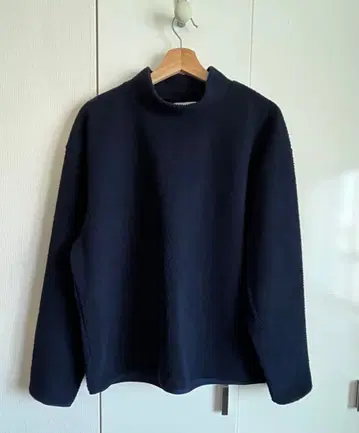 Have a good day 모크넥 플리스 니트