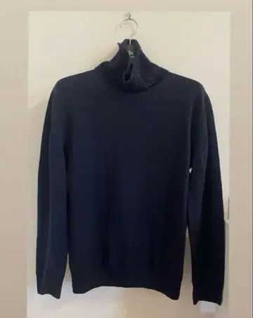 크루치아니 Cruciani 유나이티드 애로우즈 론 헤르만