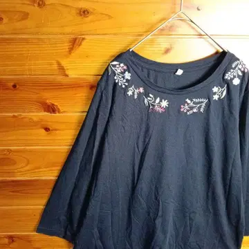 T셔츠 티셔츠 7부 소매 꽃 자수 체형 커버 오버 사이즈 넉넉하게