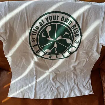 TOTALFAT 화이트 T셔츠 L사이즈