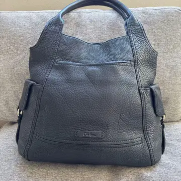 콜한 가죽 토트백