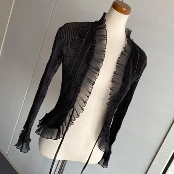 SPECCHIO 스페치오 시어 플리츠 볼레로 블랙 사이즈 40