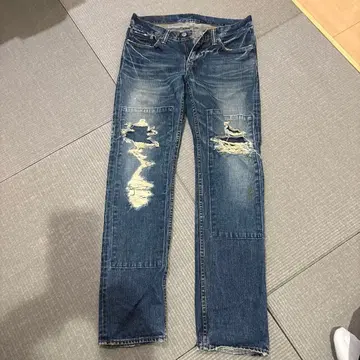 T.M.T. 인디고 데미지 데님