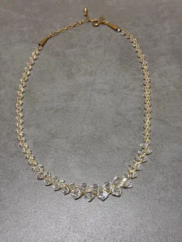 골드 크리스탈 목걸이