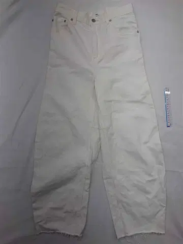 워드롭 화이트 와이드 레그 데님 팬츠 24