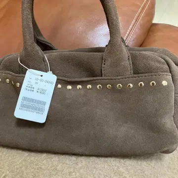 브라운 스웨이드 핸드백 소형 미사용 새상품