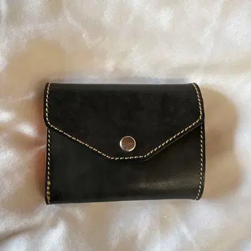 가죽 컴팩트 지갑 블랙