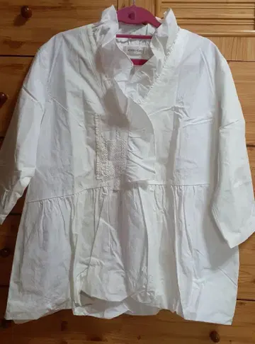 하자품 블라우스