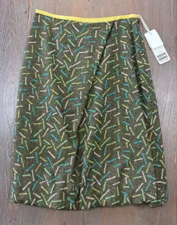 미나 페르호넨 lightstick 자수 스커트 36 사이즈 미사용 새상품