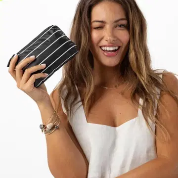 알로하 컬렉션 미니 파우치 스트라이프 블랙 새상품