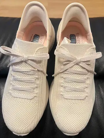 SKECHERS Slip-On 화이트 스니커즈