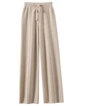 따뜻한 롱다리 연출 베이지 리브 와이드 팬츠