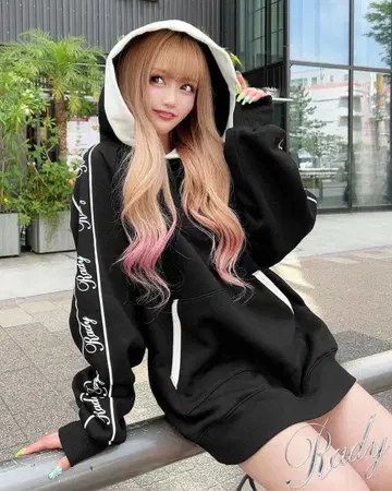 새상품 rady 후드티