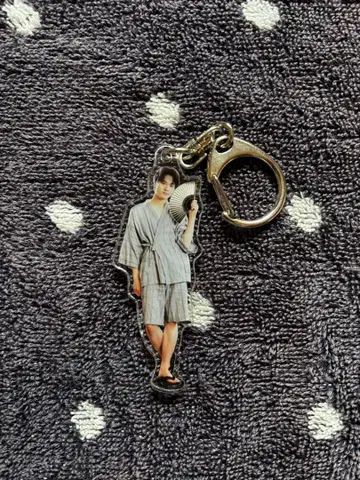 유카타 모습 아크릴 키링