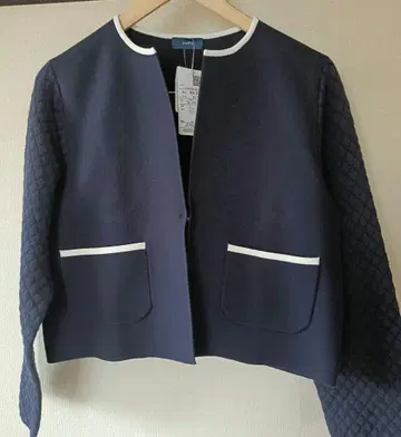 SHIPS 퀼팅 자켓 프로필 확인해주세요