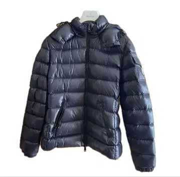 [ 컨디션 최상 ] MONCLER BADY 다운 자켓 여성용