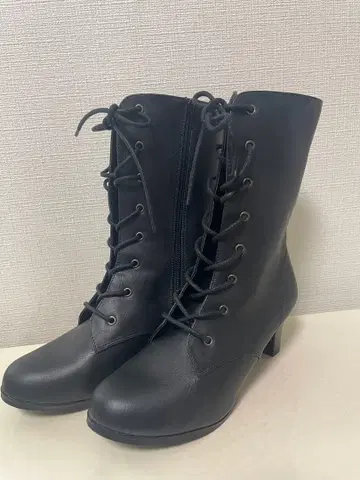 레이스업 블랙 부츠 L 사이즈
