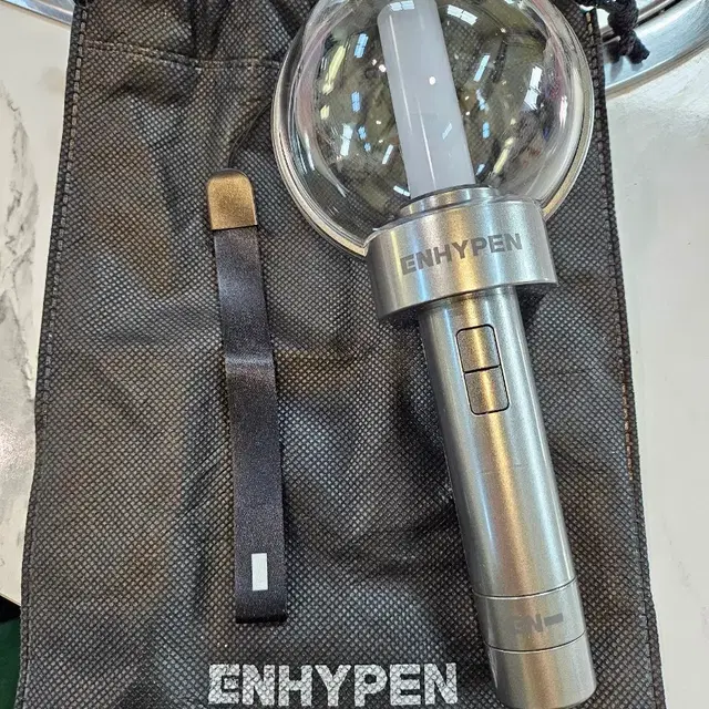 ENHYPEN 엔진봉 응원봉판매합니다.