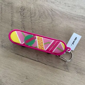 백투더퓨처 호버보드 스케이트보드 키링 niko and -