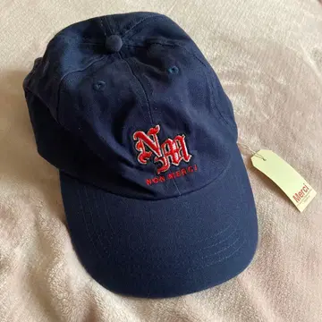 Merci 네이비 자수 로고 캡