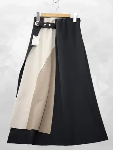 미사용 개럴개런트 허리밴딩 절개 롱 플레어 스커트 F