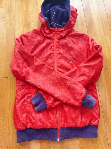 Puma 후드 부착 자켓 M 사이즈 레드/퍼플 리버서블