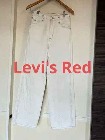 Levi's Red 화이트 데님