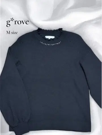 [ 미사용 새상품 ] g*rove 비쥬 프릴 니트탑 오피스 인기