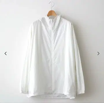 Graphpaper 나일론 후드티