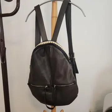 카와카와 상어 백팩