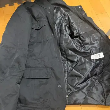 BANANA REPUBLIC 블랙 다운 자켓