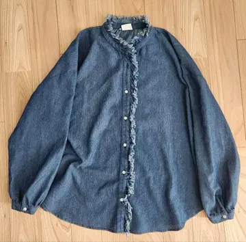 데님풍 프린지 버튼 셔츠 긴팔 셔츠