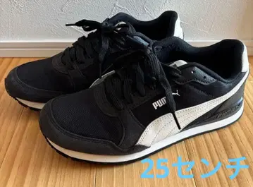 PUMA 소프트 풋 블랙/화이트 스니커즈