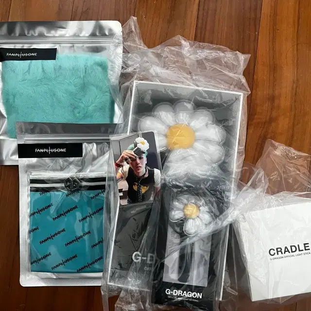 지드래곤 gd 응원봉 크래들 커버 스카프