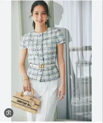 세븐틴 트위드 상의