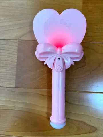 미라클 하트 라이트 헬로키티 산리오 퓨로랜드 응원봉