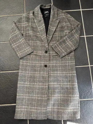 ZARA 체크 무늬 체스터 코트 S