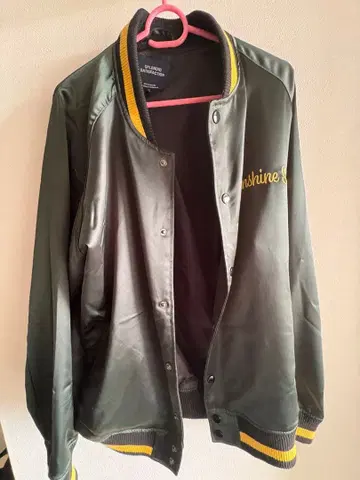 SPLENDID SATISFACTION 다크 그린 바시티 자켓 M