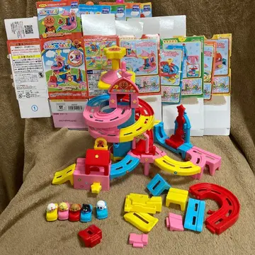 이어 즐거운 호빵맨랜드 두근두근 놀이동산 세균맨