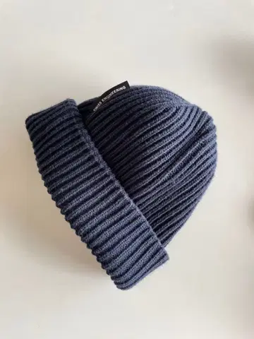 On SWISS ENGINEERING 모자