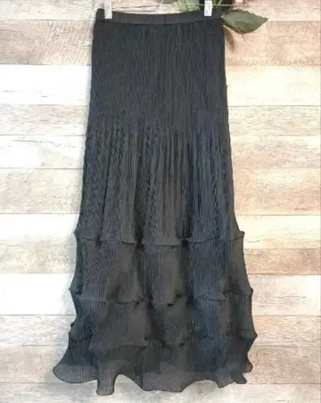 UN3D. 플리츠 캉캉 스커트 블랙