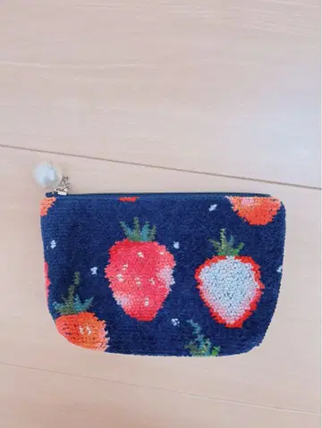 FEILER 미사용 새상품 이치고 파우치 네이비