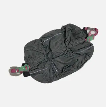 mikiosakabe 7 Pockets bag