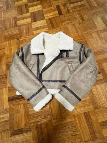 베이지 쉘 라이닝 무스탕 코트 M