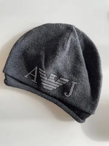 아르마니진 니트 모자