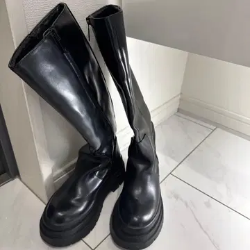 블랙 롱 부츠 통굽 지퍼 ZARA 트랙 밑창 37