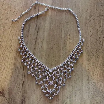 큐빅 목걸이 미사용품