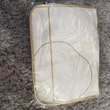 베이지 합성 피혁 토트백