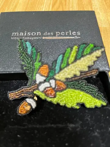 새상품 maison des perles 고바야시 모코 씨 브로치