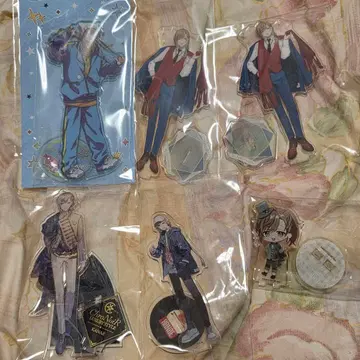 니지산지 카나에 아크릴 스탠드 묶음 판매